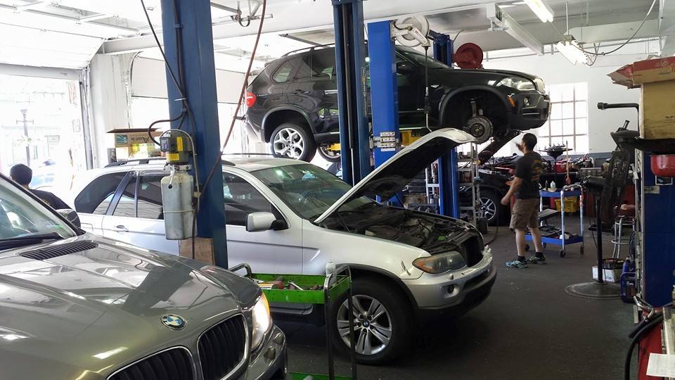 City Auto Center shop photo